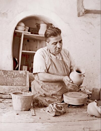 Das alte Handwerk des Töpfers [1918-35, 152]